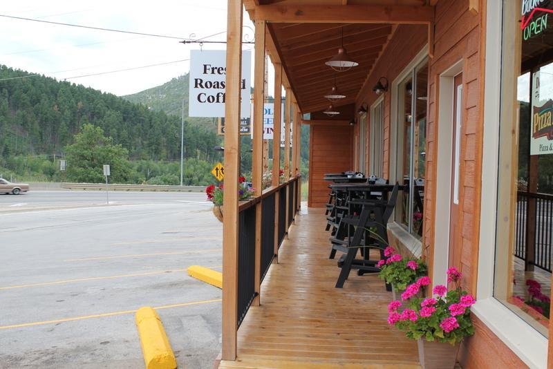 Deadwood Station Bunkhouse And Gambling Hall Motel Exterior photo